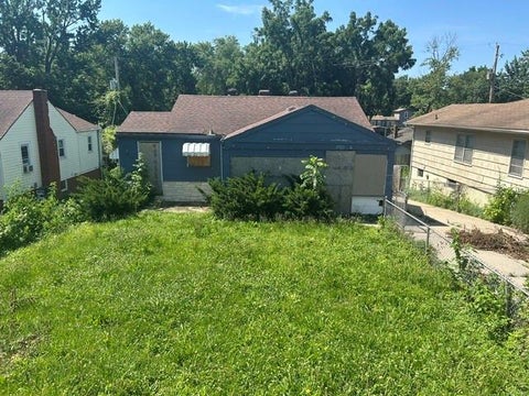 Photo of 3705 Freeman Avenue, Kansas City, KS 66102 (MLS # 2627249)