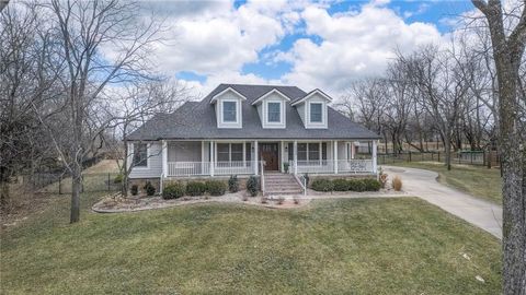 19535 Birch Street Stilwell KS 66085