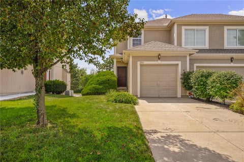 Photo of 7414 McCoy Street, Shawnee, KS 66227 (MLS # 2637351)