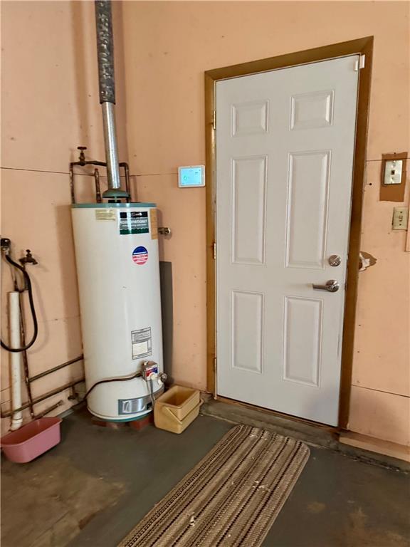 St Joseph, Missouri 64506, United States, 2 Bedrooms Bedrooms, ,2 BathroomsBathrooms,Residential,Active,77468