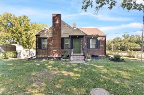 Photo of 709 N Allen Road, Independence, MO 64050 (MLS # 2641158)