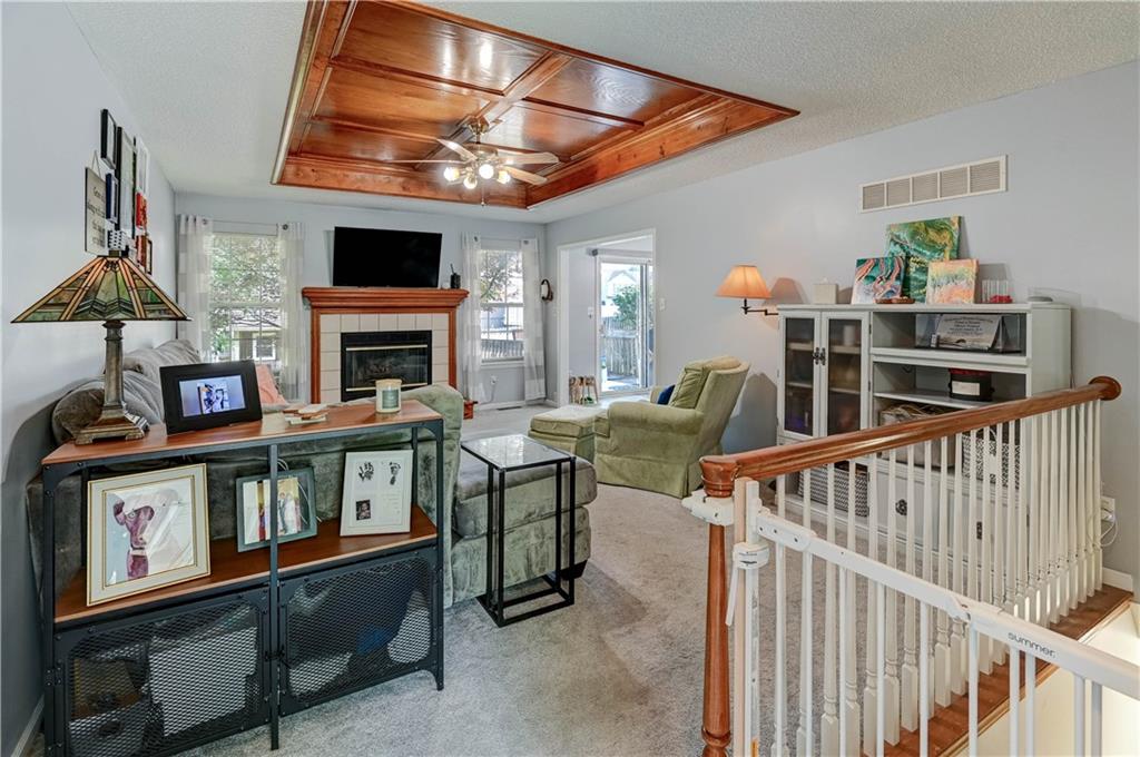 2013 NE Summerfield Court
