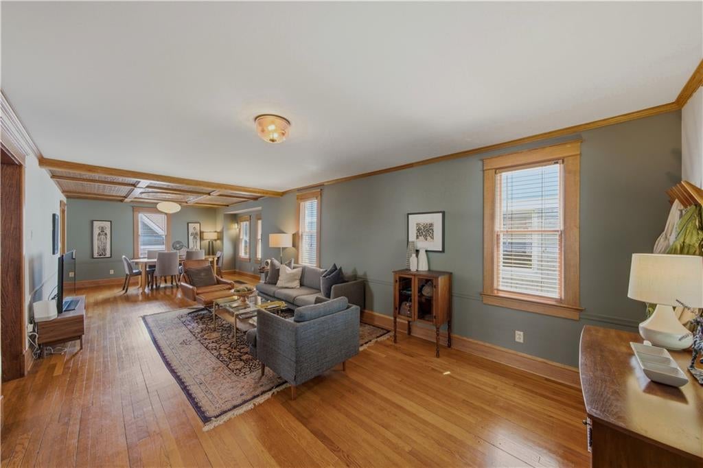 5117 WALNUT Street