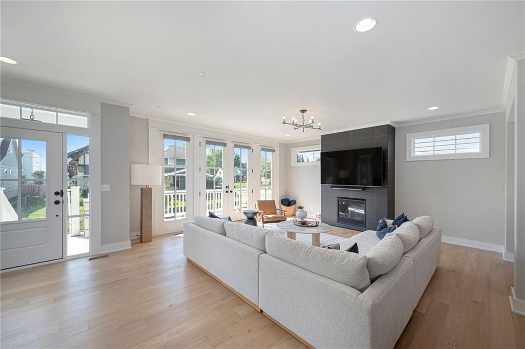 732 Corbin Terrace