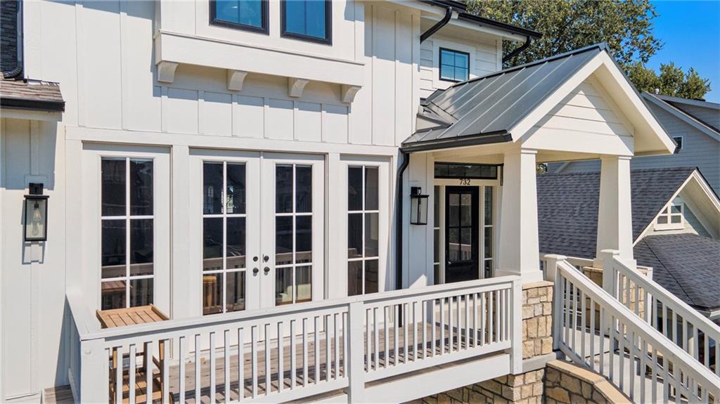 732 Corbin Terrace