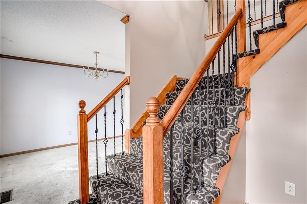 824 S Elk Lane