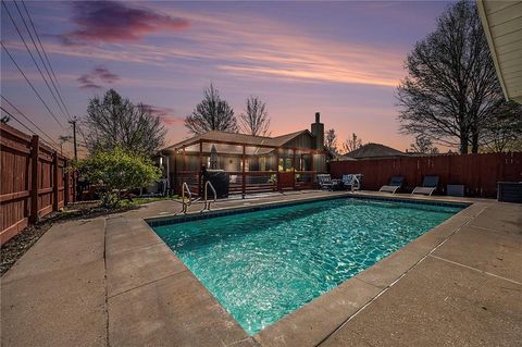 1036 NE Remington Court, Lee\'s Summit, MO 64086 - MLS#: 2548788