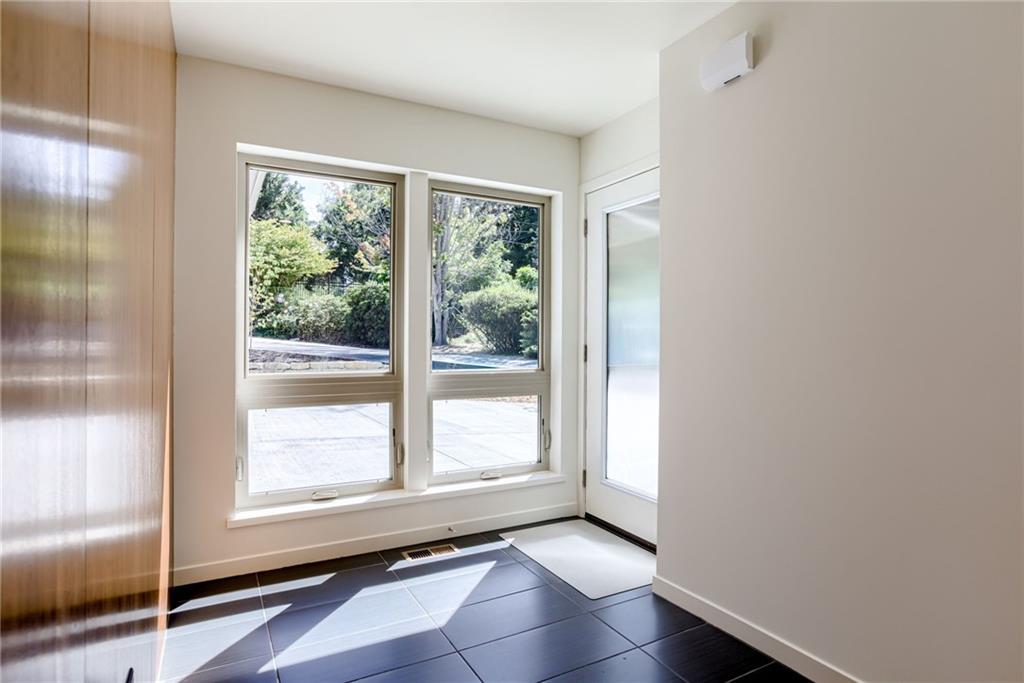 10500 Chateau Lane