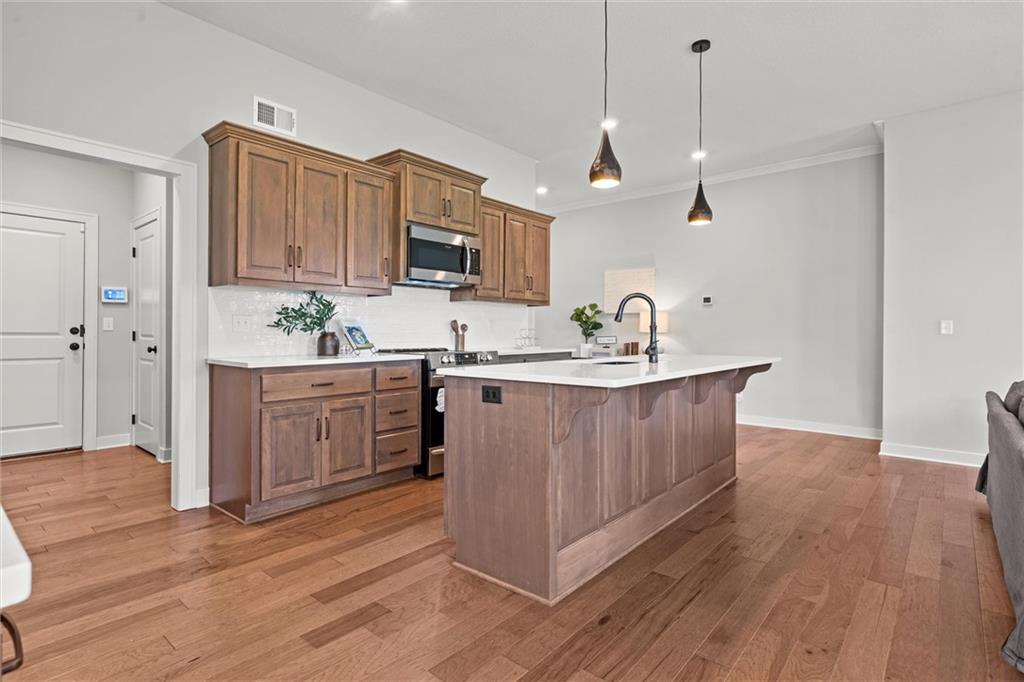 1532 SW Arbor Valley Drive