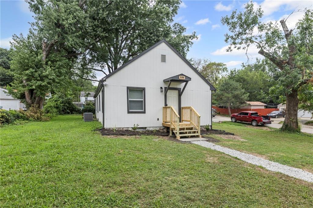 3100 S 8th Street