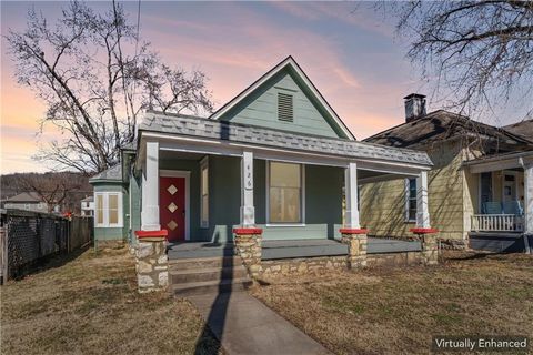 426 Benton Avenue, Excelsior Springs, MO 64024 - #: 2602897