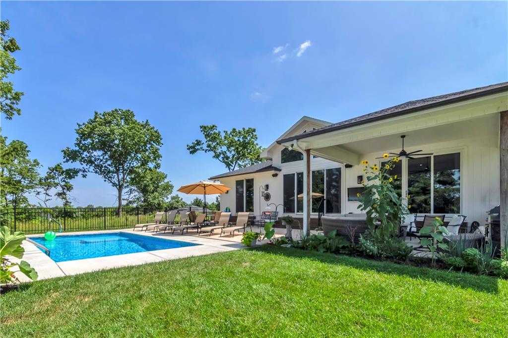 21 Bison Falls Circle