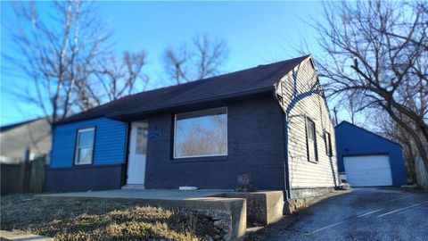 5025 Forest Avenue, Kansas City, KS 66106 - MLS#: 2594371