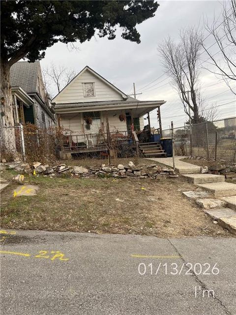 2325 Fairmount Avenue Kansas City MO 64108