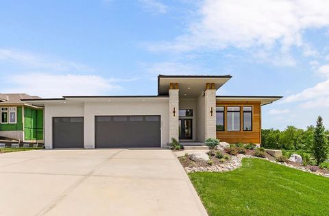 10841 S Green Road Olathe KS 66061