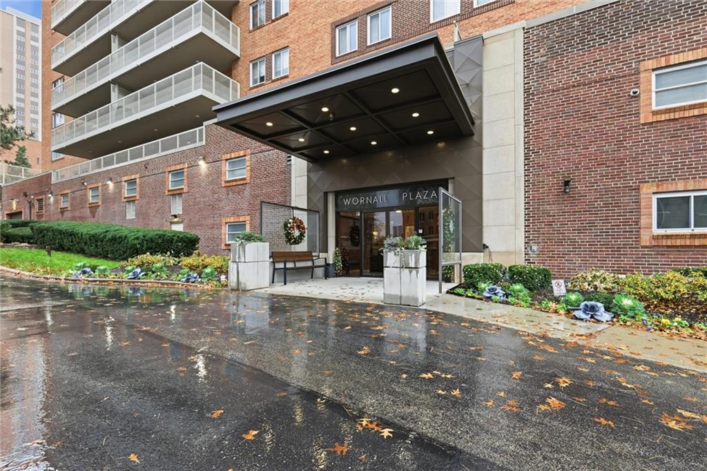 310 W 49th Street 403