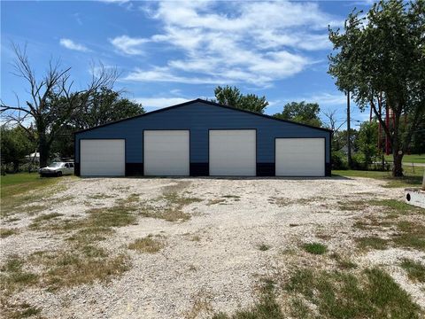 324 N Osborn Street, Gas, KS 66749 - MLS#: 2568727