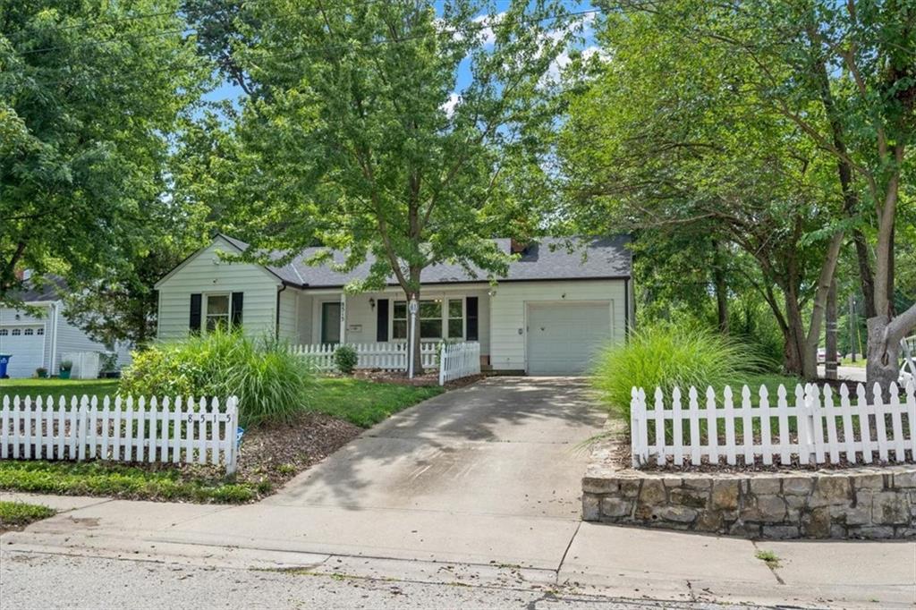 8515 W 57th Street