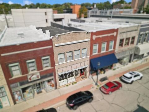 408 Delaware Street Leavenworth KS 66048