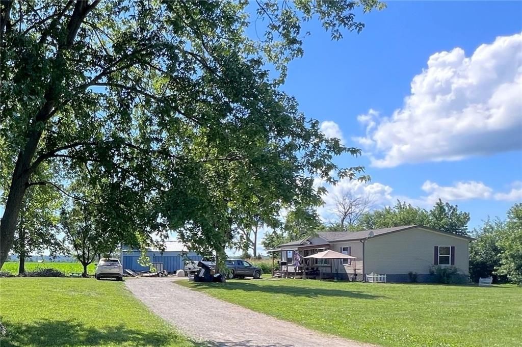 Photo of 7180 SW 41st Road, St Joseph, MO 64504 (MLS # 2592235)