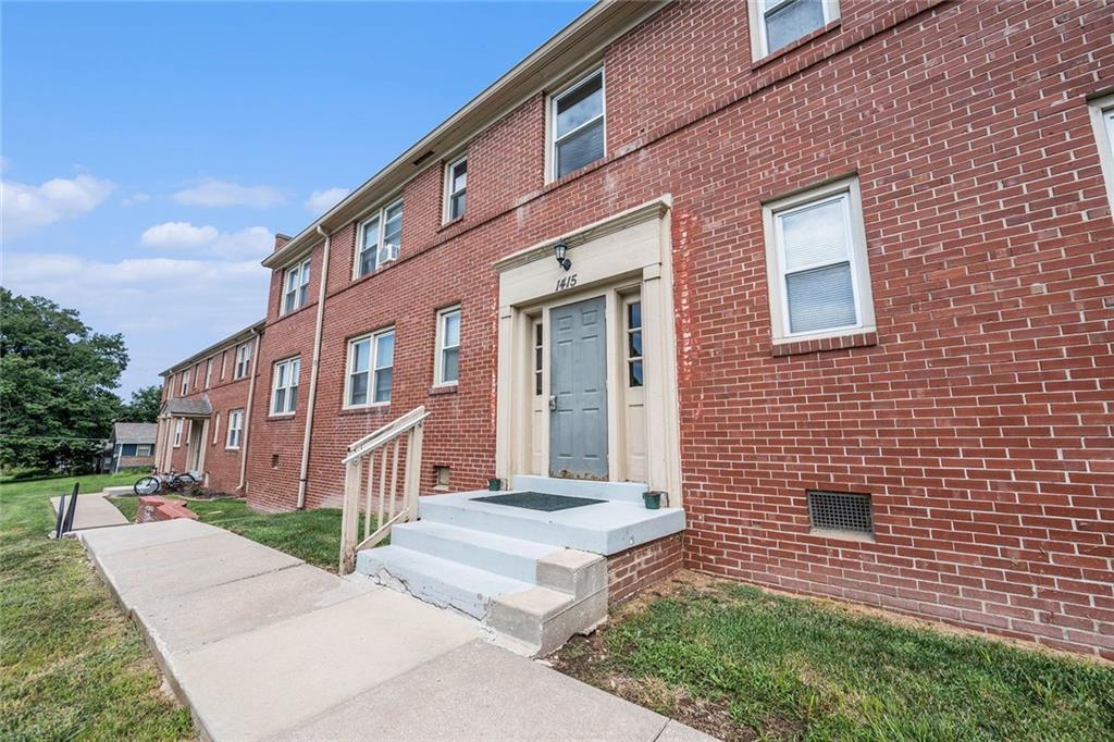 120 W Elizabeth Street
