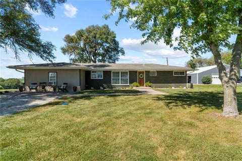 Photo of 25591 183rd Street, Leavenworth, KS 66048 (MLS # 2640781)