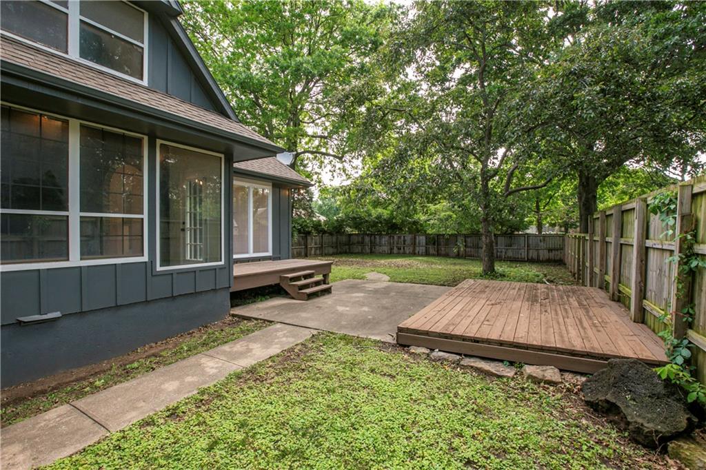 115 N PARK Drive