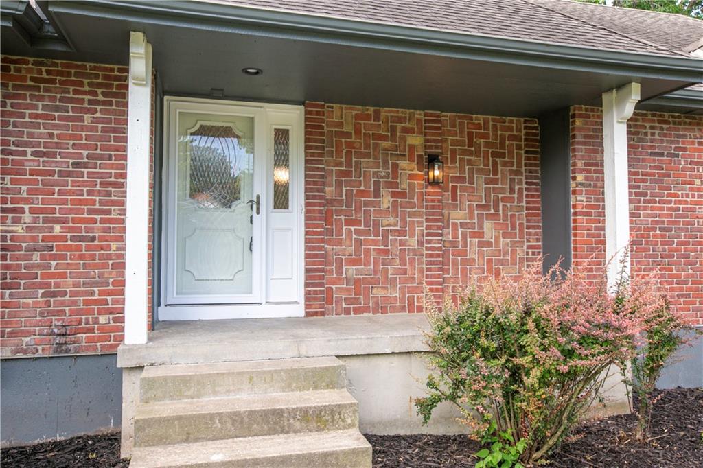 115 N PARK Drive
