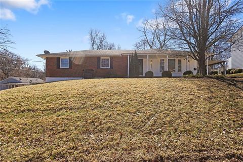 9807 Jewell Court, Independence, MO 64052 - MLS#: 2604565