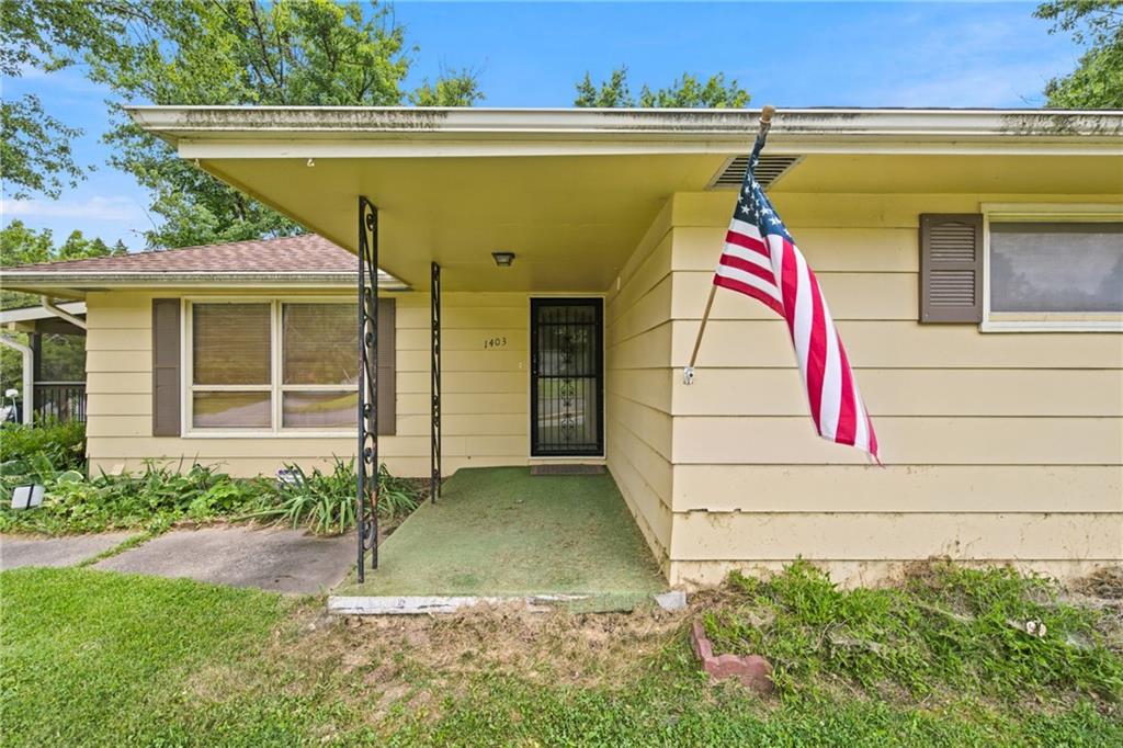 1403 Shawnee Street