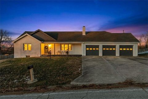 134 NE 47th Street, Kansas City, MO 64116 - #: 2604336