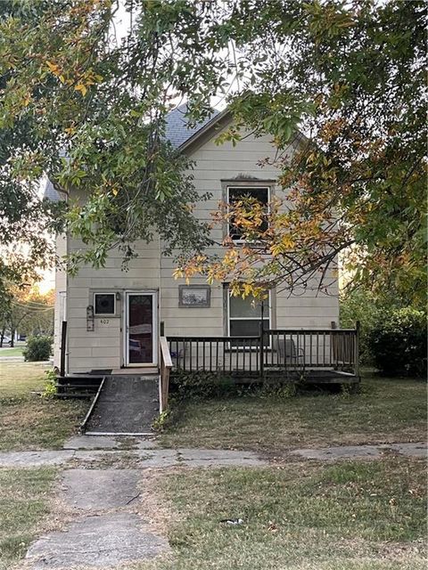 402 N McRae Street Gas KS 66742