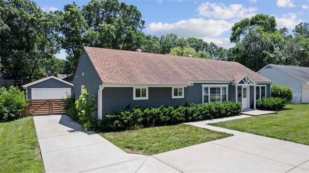 2237 W 79th Street