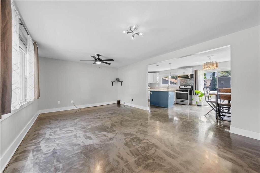 2237 W 79th Street