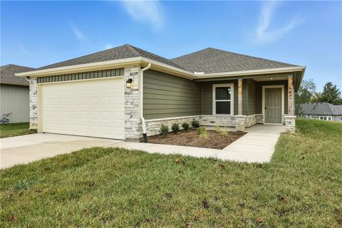 455 Rock Creek Drive, Tonganoxie, KS 66086 - MLS#: 2595504