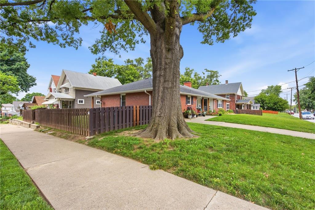300 N 20TH Street