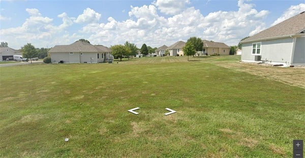 22620 VINCENT ST, PECULIAR, MO 64078 - Image ee6d7e17b4357daaa6c9de3be9016ff3/2217368193