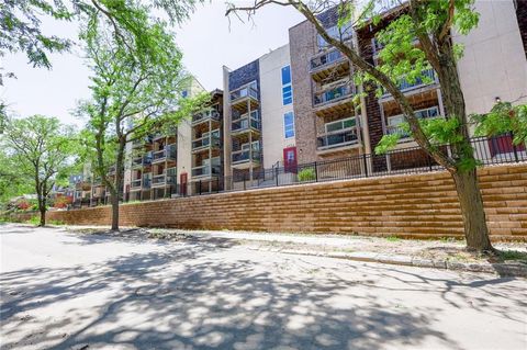 4518 Holly Street 37 Kansas City MO 64111