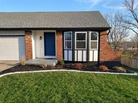 7412 N Strathbury Avenue, Kansas City, MO 64151 - #: 2588116