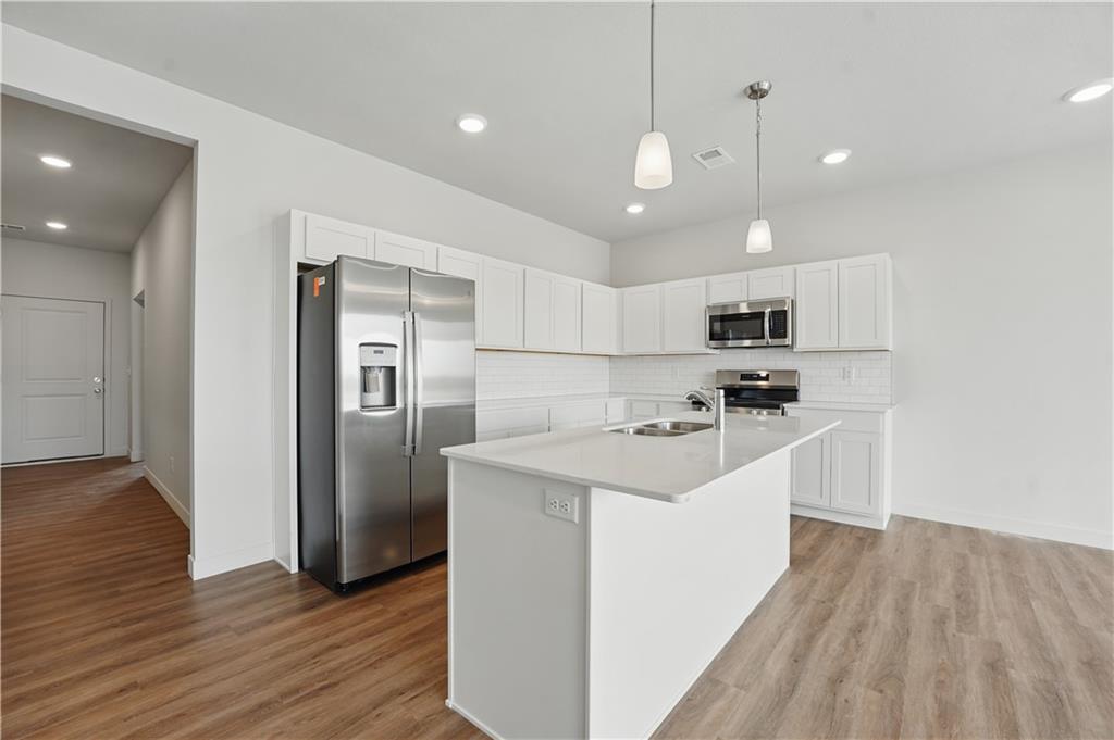 12414 S Acacia Drive