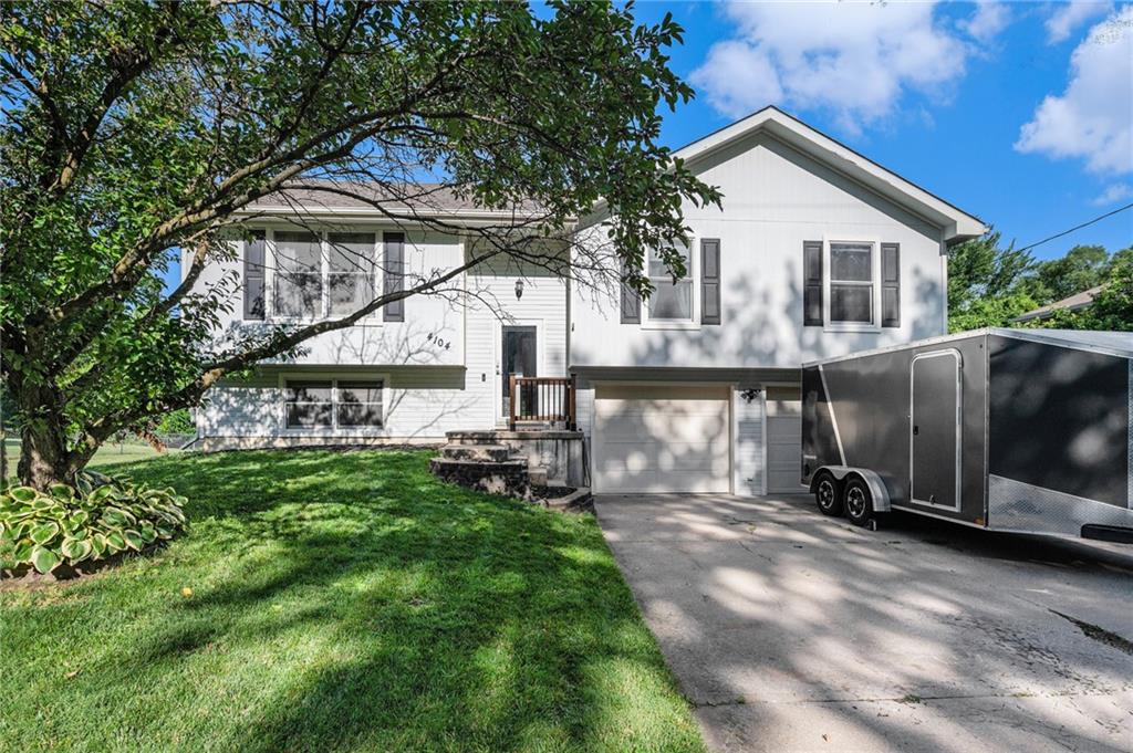 4104 Lakeview Drive