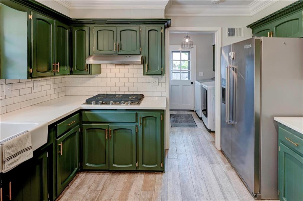 Lee's Summit, Missouri 64081, United States, 4 Bedrooms Bedrooms, ,4 BathroomsBathrooms,Residential,Pending,125001