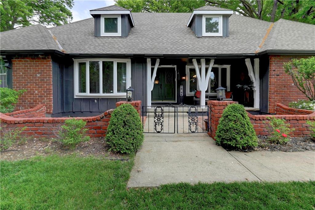 Lee's Summit, Missouri 64081, United States, 4 Bedrooms Bedrooms, ,4 BathroomsBathrooms,Residential,Pending,125001