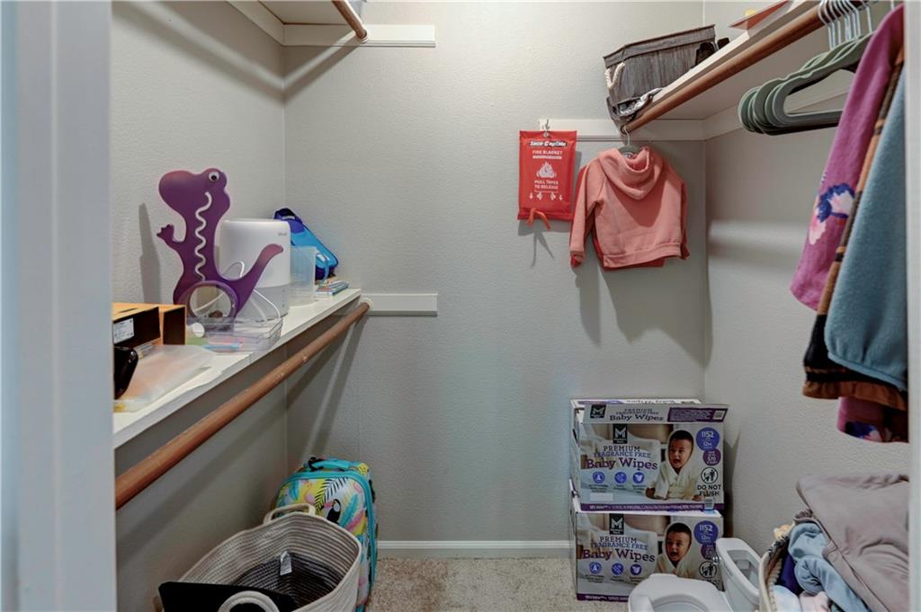 Lee's Summit, Missouri 64081, United States, 4 Bedrooms Bedrooms, ,4 BathroomsBathrooms,Residential,Pending,125001