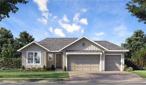 Photo of 17055 W 168th Place, Olathe, KS 66062 (MLS # 2570229)