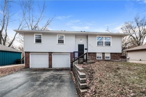 9817 W 56th Terrace Merriam KS 66203