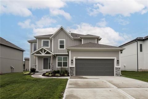 Photo of 16977 S Mahaffie Street, Olathe, KS 66062 (MLS # 2627104)