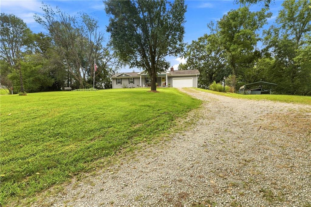422 NE 500 Road