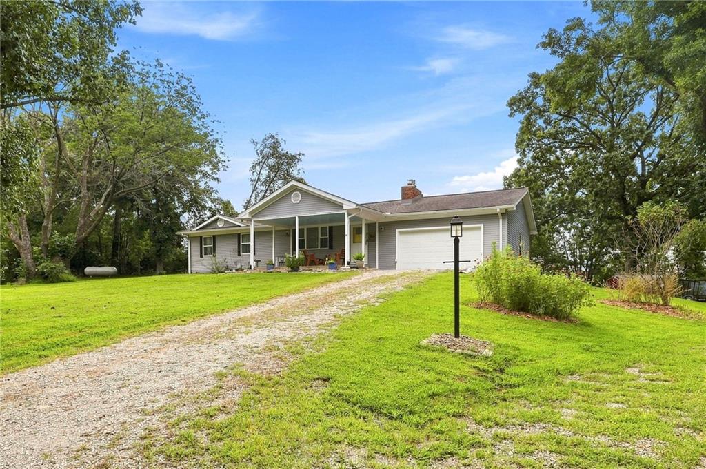 422 NE 500 Road