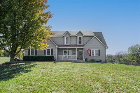 1205 E 203rd Street Belton MO 64012